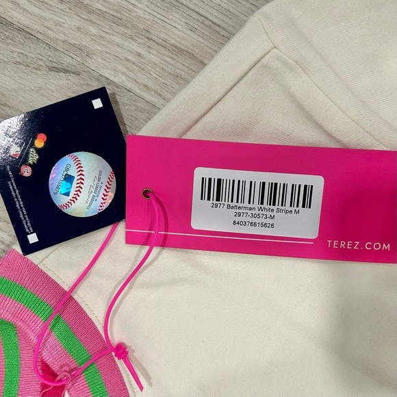 NWT Terez Genuine MLB Collab Short Sleeve Batterman Cotton T-shirt Top Size M - Picture 4 of 7